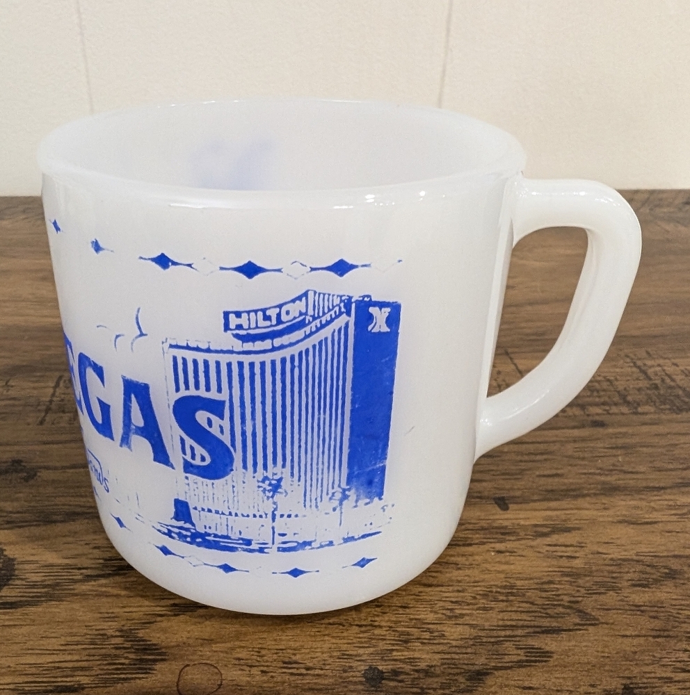 RARE Vintage Federal Milk Glass Mug Las Vegas Nevada NV Casino Center Mug Strip - Picture 8 of 10